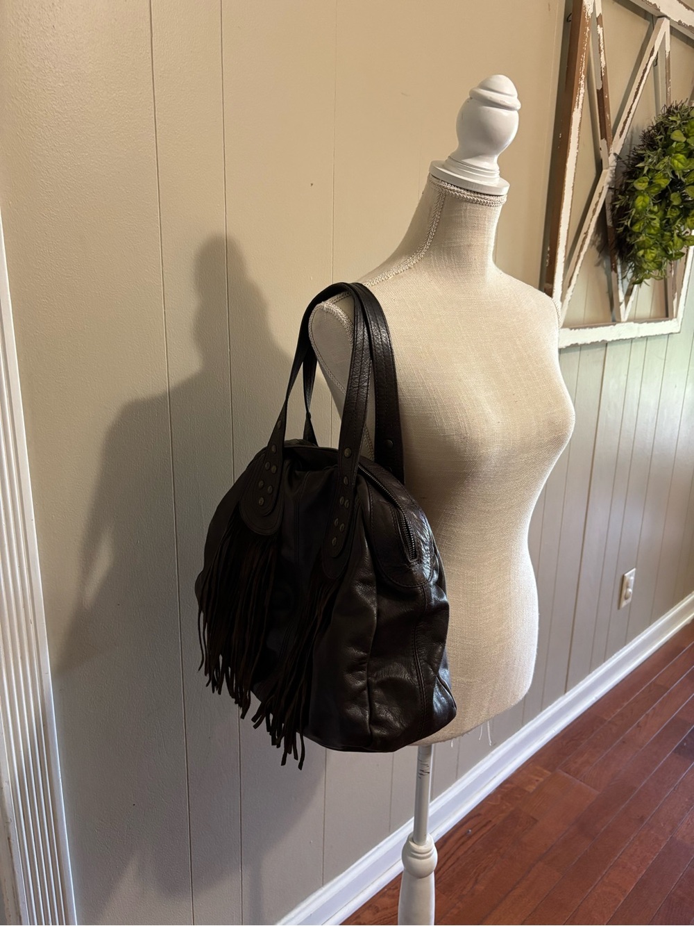 Sundance Fringe Leather Bag - Picture 6 of 8